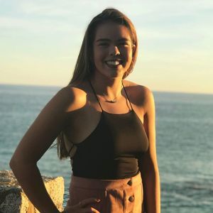 Meet your Posher, Ana